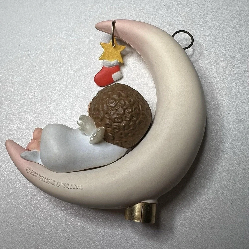 Hallmark Keepsake Magic Ornament - Moonlit Nap 1988‎